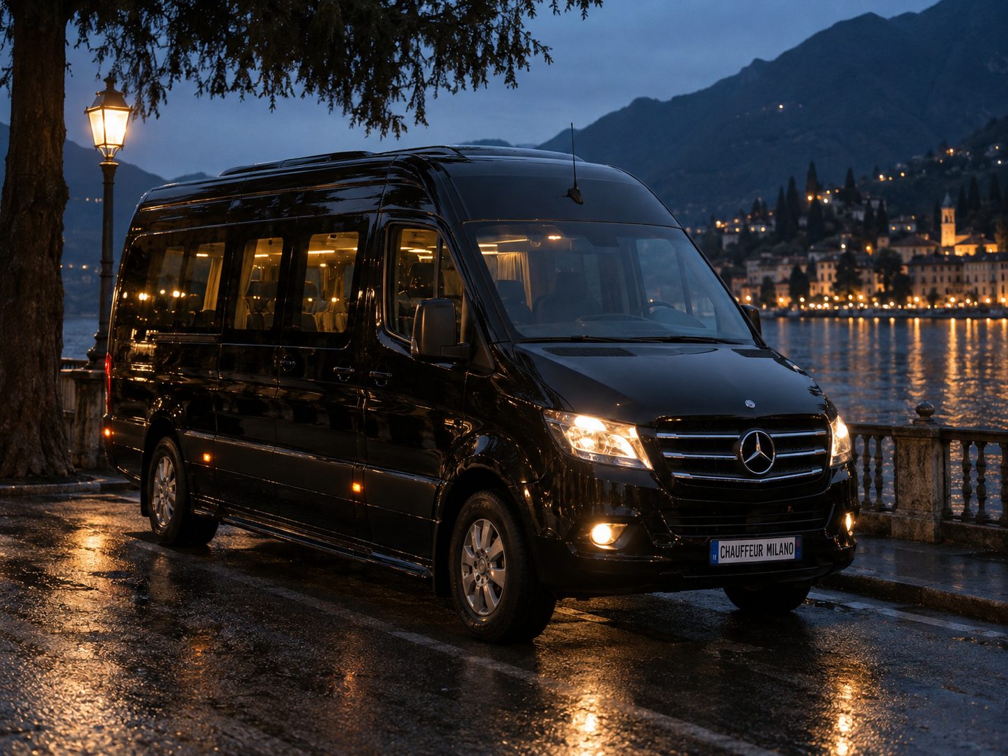 Minibus — Mercedes-Benz Sprinter o simile
